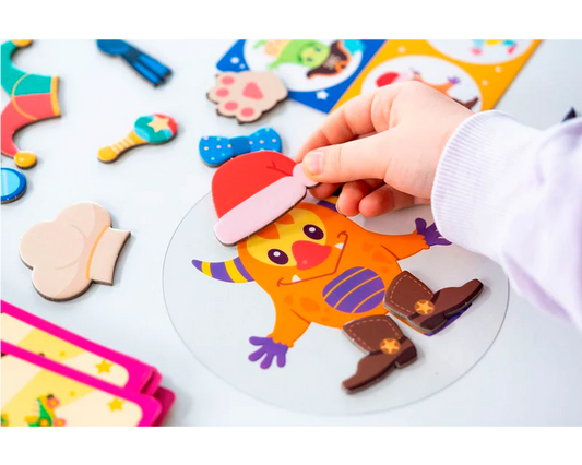 Costu'Monsters Juego de Mesa Blue Orange ™