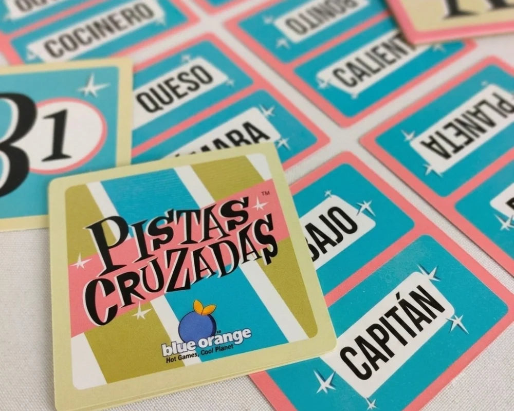 Pistas Cruzadas Juego de Mesa en Español Blue Orange