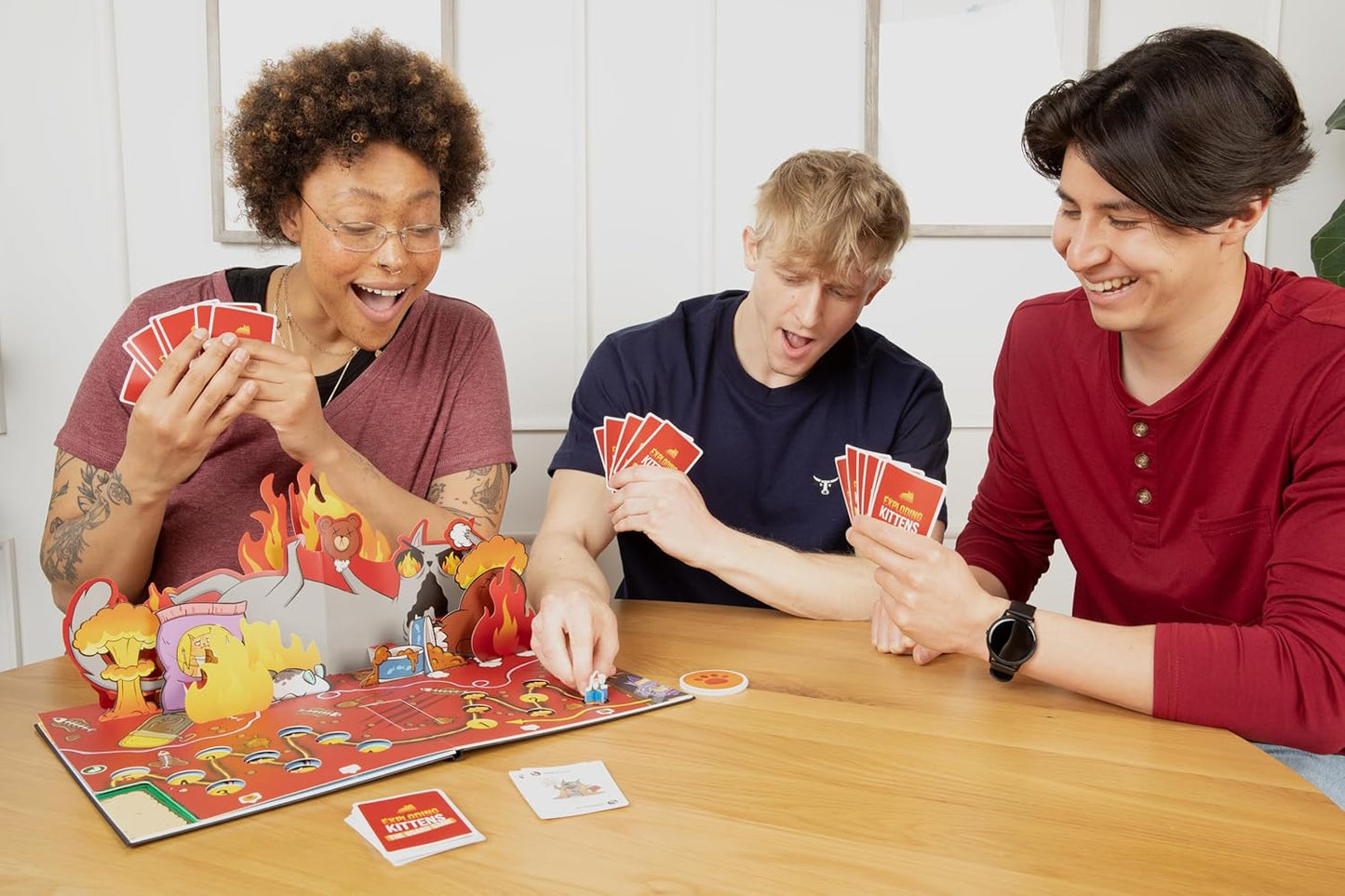Exploding Kittens El Juego de Mesa de Carrera